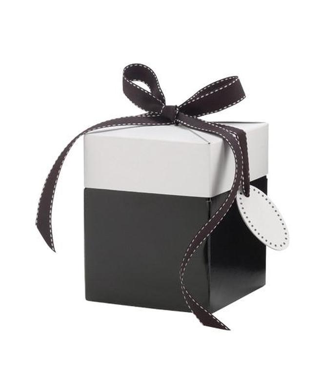 Personalised Glasses - Gift Box With Ribbon And Tag - Pop Up